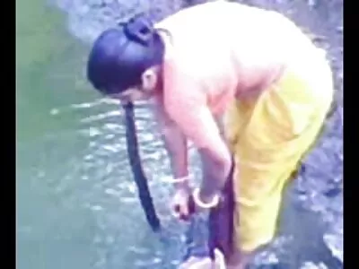 સોનેરી સેકસી વીડીયા fuckdoll તેના ચુસ્ત pussy ravished નહીં